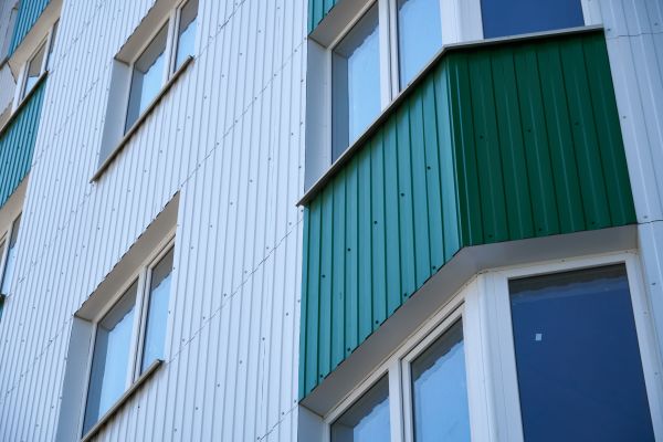 Building Siding Installation in Lawrence