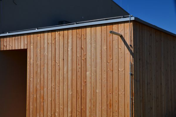 Cost of Wood Cladding Replacement in Lawrence